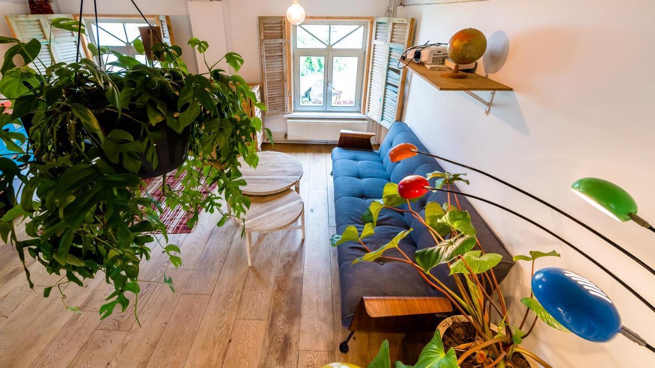 Villa Charming Renovated Old House Kruibeke Exterior foto